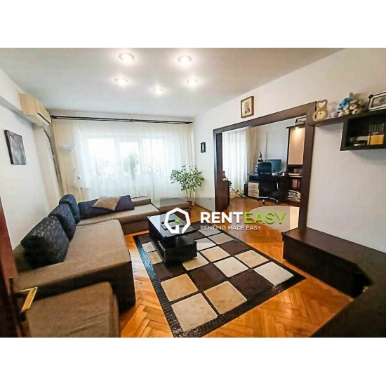 De vanzare! Apartament cu 4 camere situat in zona Pacurari
